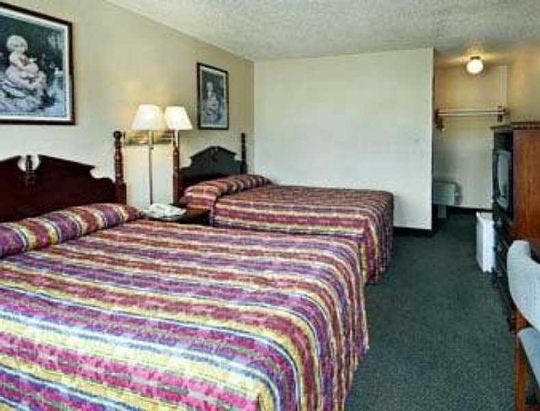 Super 8 By Wyndham Panama City Rum bild